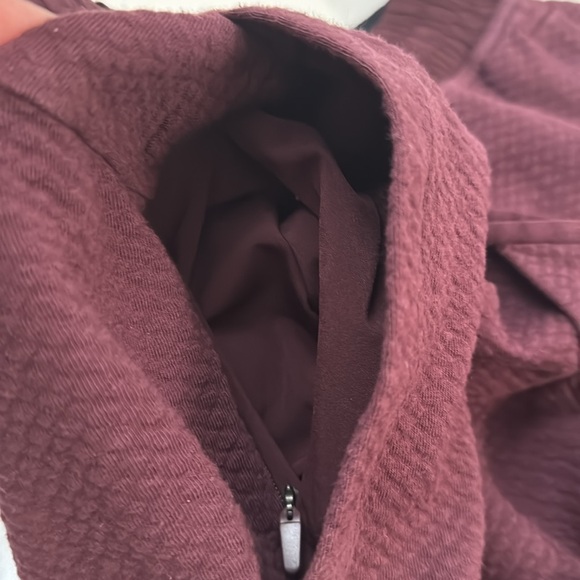 Lululemon At Ease Jogger Merlot Size S - Picture 5 of 11